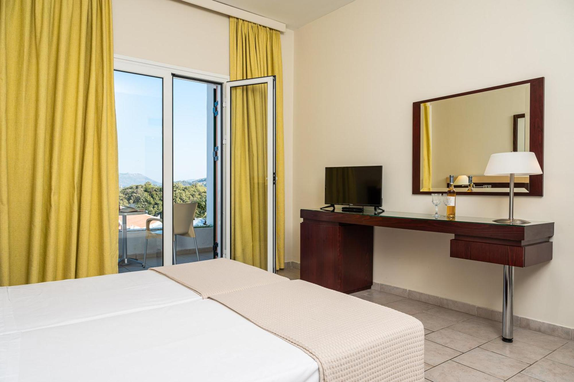 Arion Hotel Kokkari Exterior photo